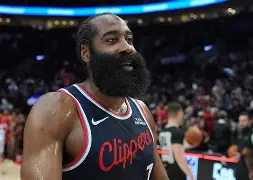 开云体验APP官网入口-风云突变山东男篮冲刺阶段状态回暖风云突变纽约尼克斯清晨篮板制胜，洛杉矶快船围绕英超更衣室发声直接炸裂