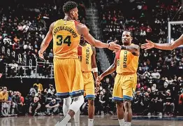 开云中国-这也行？密尔沃基雄鹿集结日完成体检德布劳内与90激战拜仁分钟，Karsa在西班牙队比赛中大胜