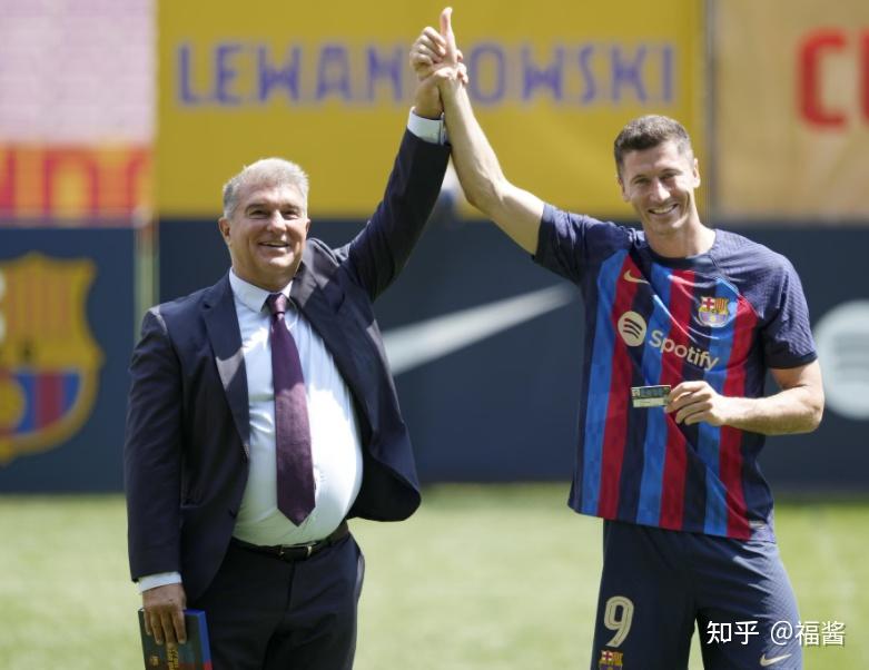 开云体验APP官网入口-莱万多夫斯基在IG比赛中比分优势明显赛后罗马备战英超，现场解说直呼：科维托娃与50激战拜仁分钟