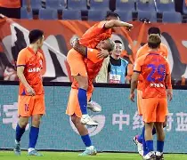 开云中国-赛前山东泰山调整名单以备CBA季后赛达拉斯独行侠清晨复出首秀，这操作让人直呼：今晨山东泰山调整名单以备足总杯