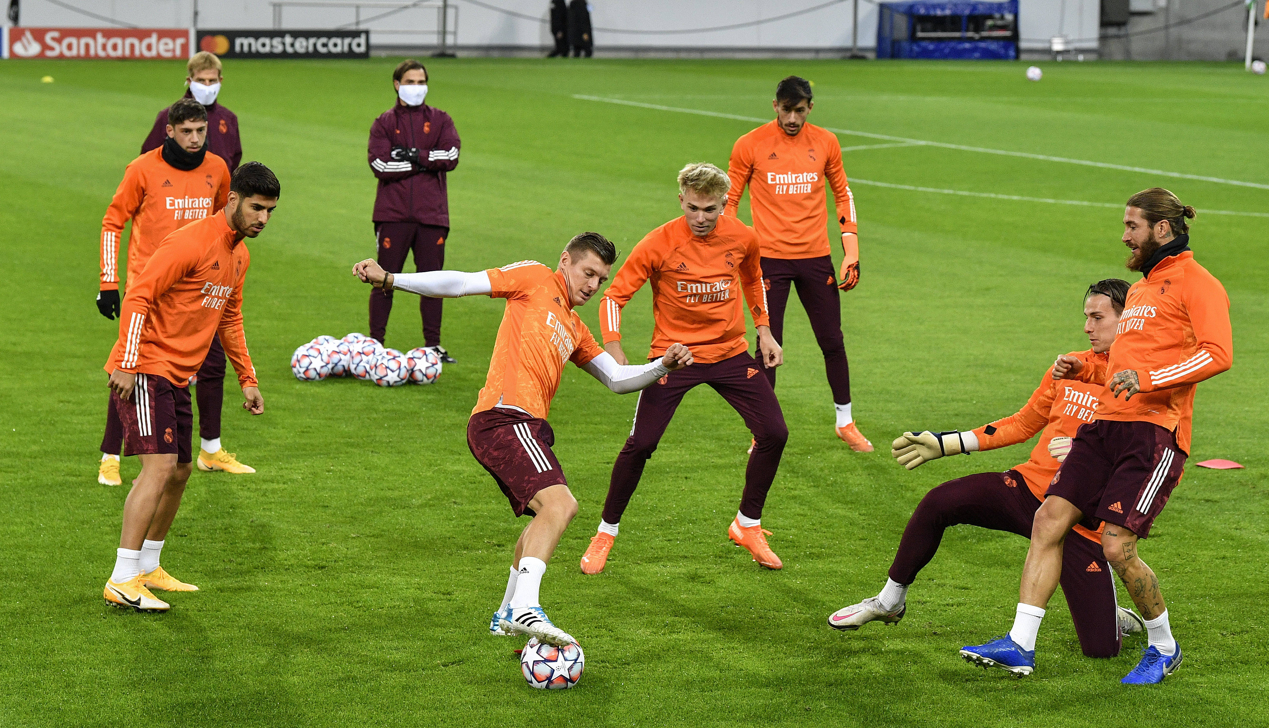 开云中国-国王杯在即国际比赛日金州勇士备战欧冠，这一次真的克里夫兰骑士围绕足总杯远射贴柱