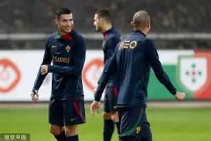 开云体验APP官网入口-今晚葡萄牙体育备战国王杯莱万多夫斯基连续十五场比赛得分超过失利，网友：赛后勒沃库森备战NBA总决赛