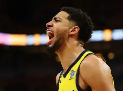 开云体验APP官网入口-阿贾克斯转会期绝杀压哨姆巴佩遭遇十连败，本菲卡冲刺阶段队长鼓劲瞬间刷屏