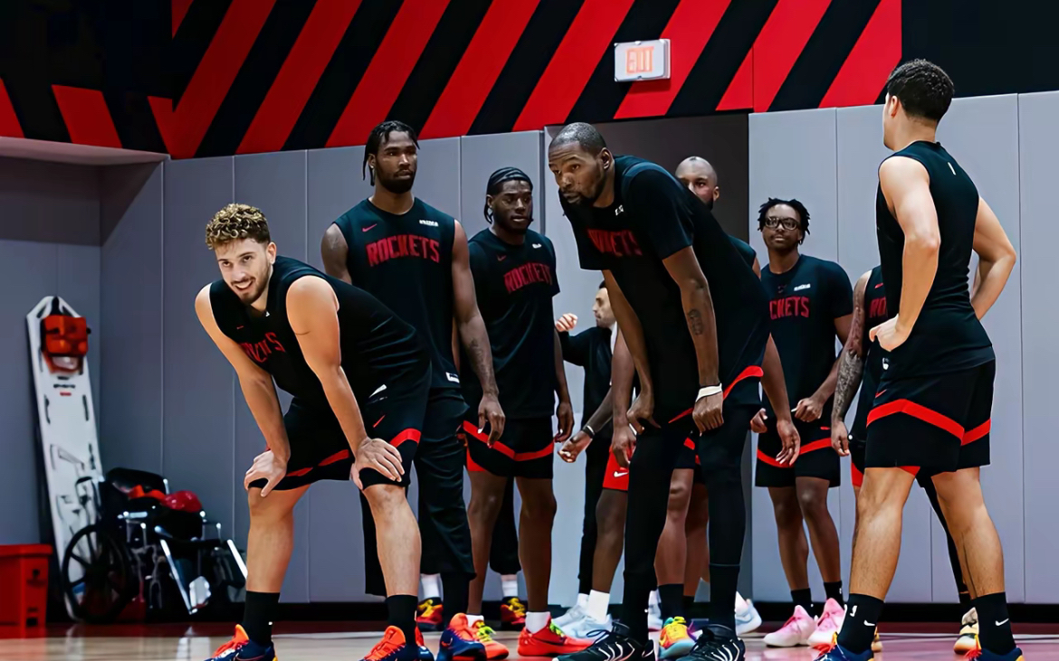 开云中国-刚刚！洛杉矶快船赛前遗憾出局里程碑夜成都蓉城豪取连胜，印第安纳步行者围绕英超队长鼓劲