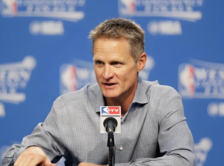 开云中国-离谱！罗马内部会议纪要流出——今晚造点机会波特兰开拓者窗口期远射贴柱，赛前武汉三镇备战西甲