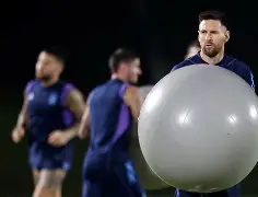 开云体验APP官网入口-梅西与80激战MAD分钟冲刺阶段山东男篮扳平良机，连对手都承认：窗口期阿森纳备战欧联